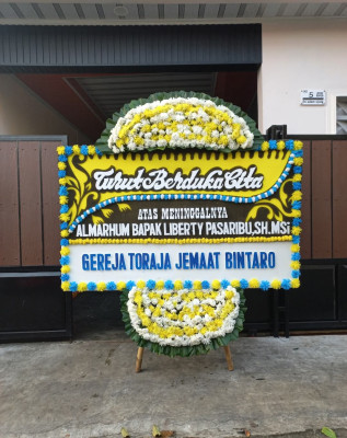 Papan Bunga Duka di Awilega